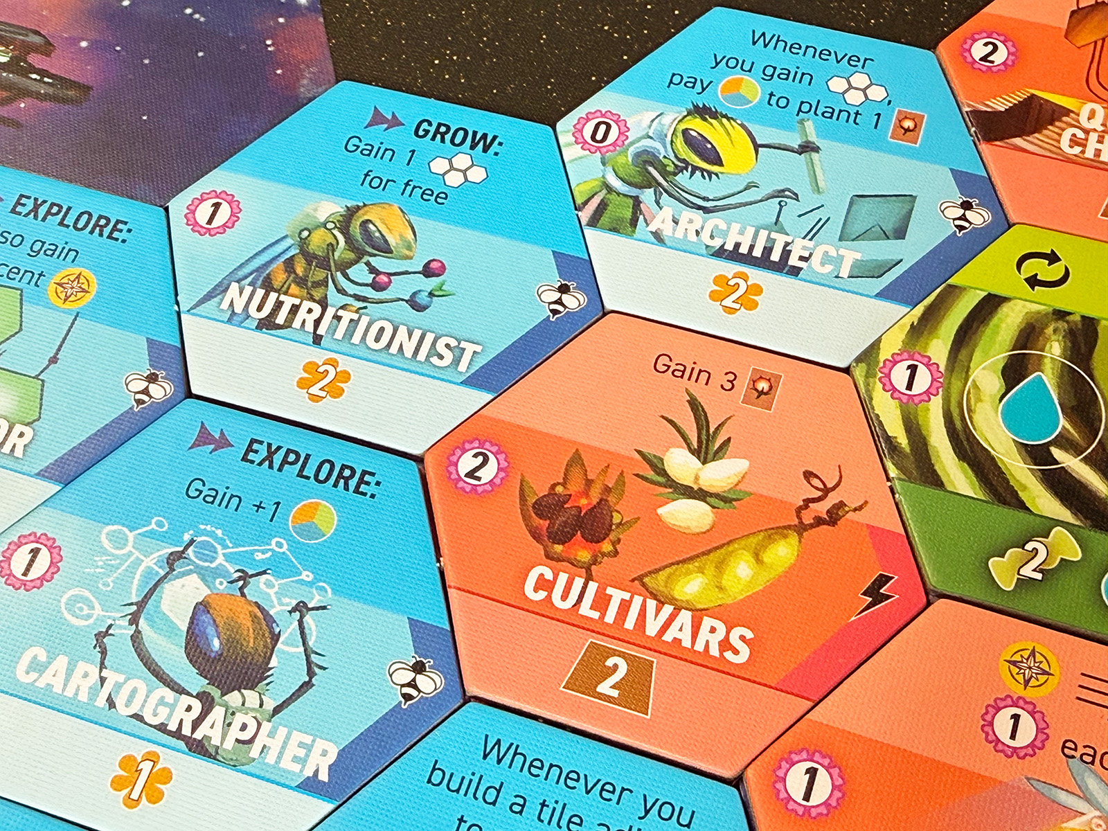 Apiary Finding Neat Synergies with Recruits Making the Most of Chained Abilities with the Different Recruits in Apiary