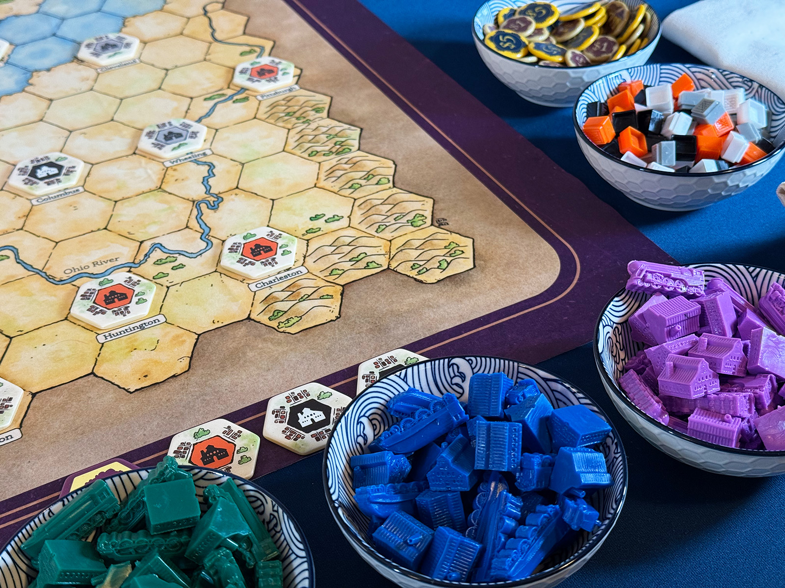 Steam Power Deluxe Components Galore Lots of Beautiful Components to Admire in the Deluxe Edition of Steam Power